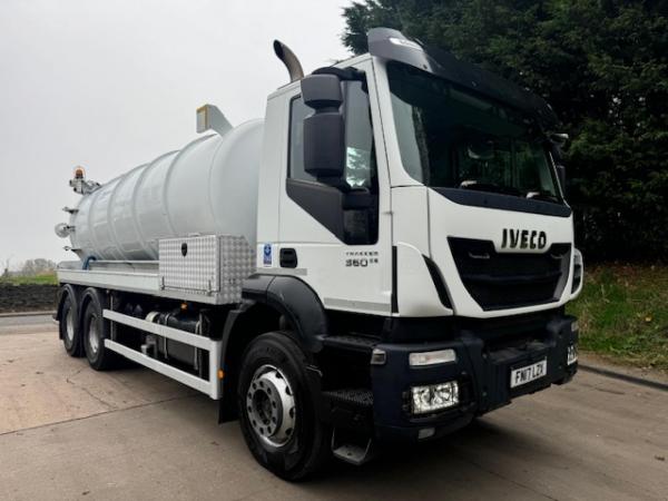 IVECO TRAKKER 360 EURO 6