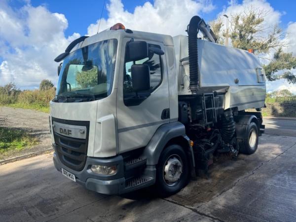 DAF LF 220 EURO 6 15T